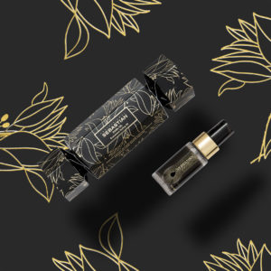 Sebastian cracker Flatlay post